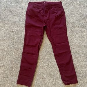 Maroon old navy pixie pants